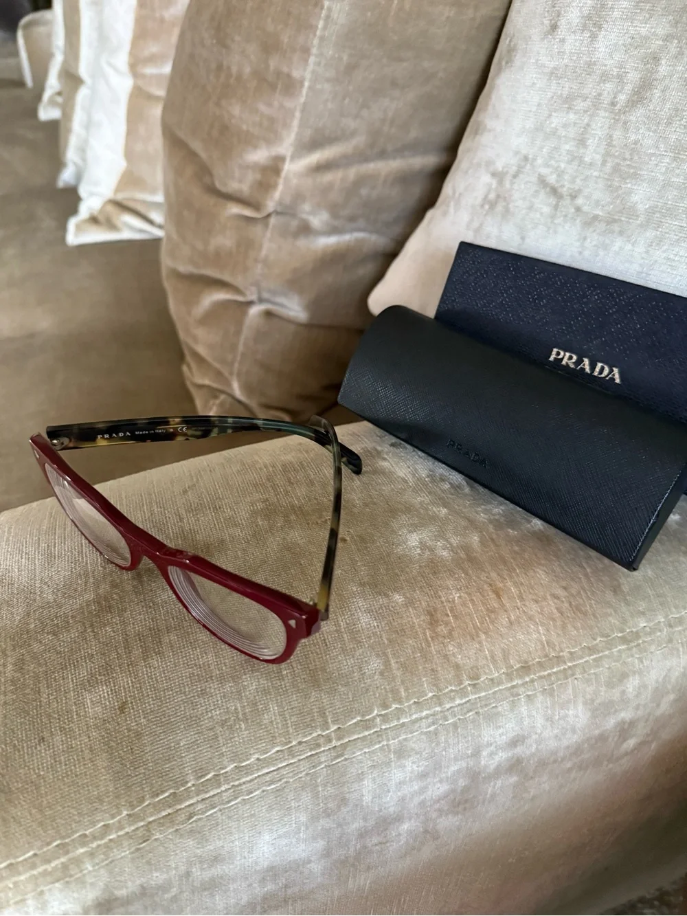 Prada VPR 21S USH 101 Burgundy Red Tortoise Eyeglass Frames 51-19-140 w/Box/Cas